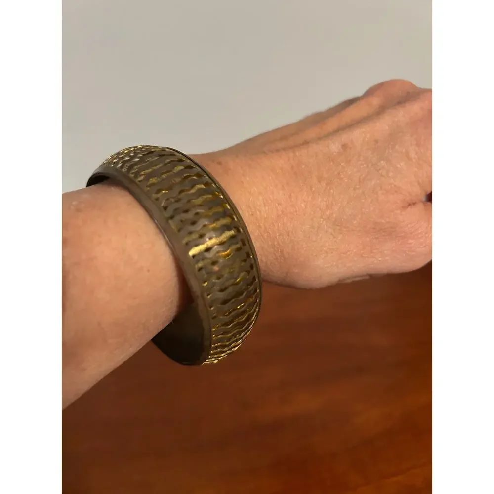 Vintage Gold Tone Brass Bangle Bracelet Wide 3 Inch Cut Out Zig Zag Stacking
